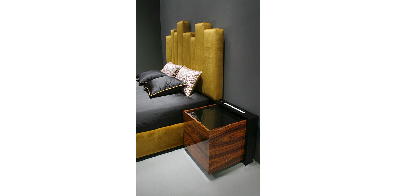 Glam Bed and Bedsidetable