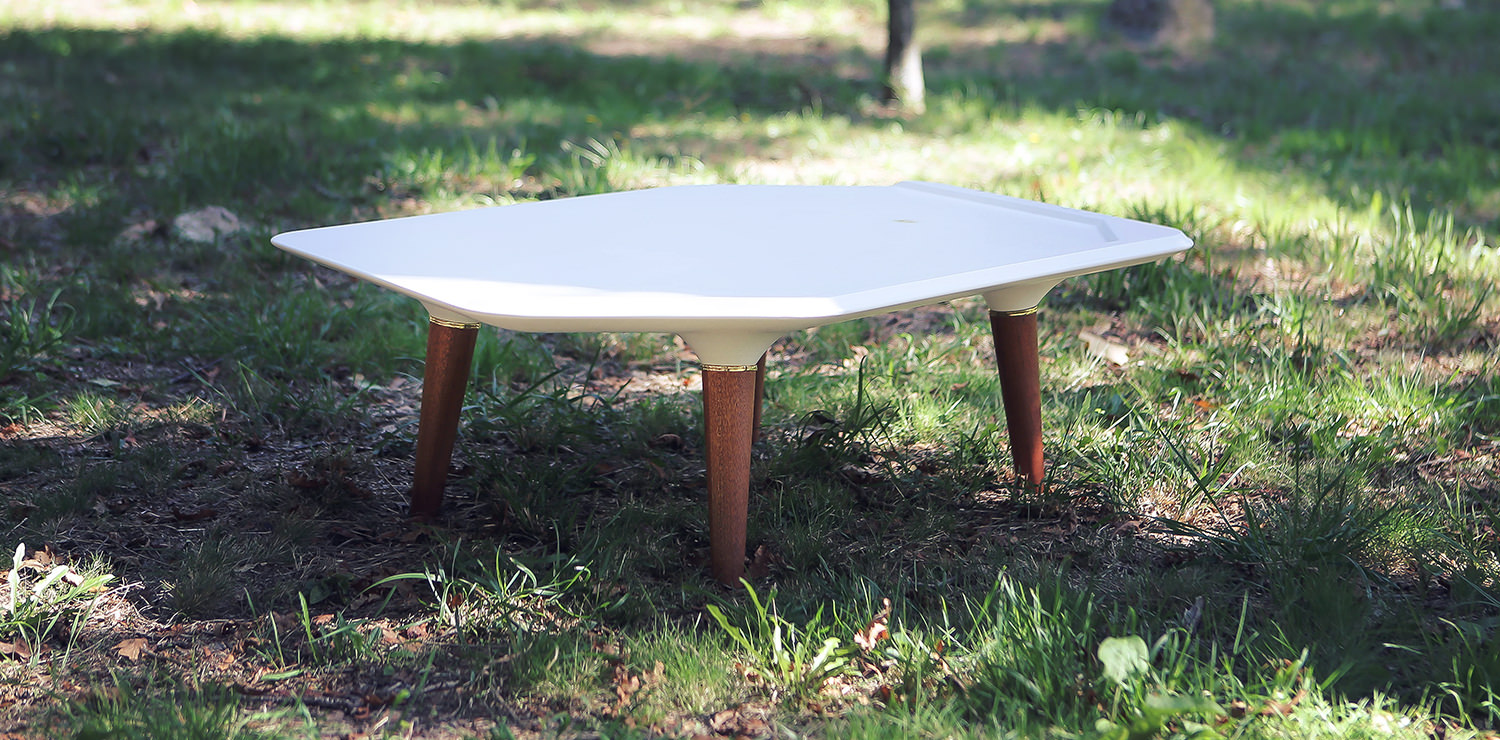 Golden Ice Coffee Table