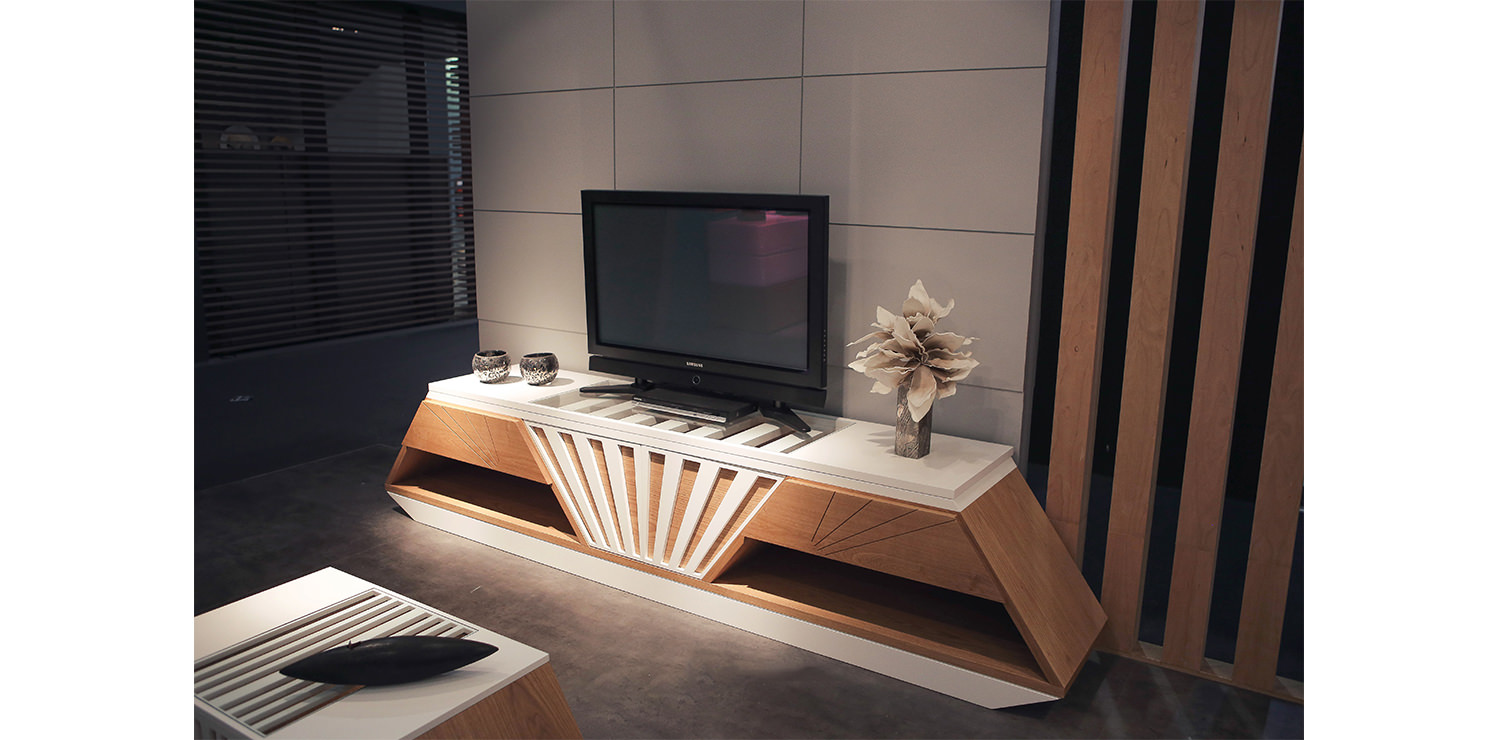 Jano TV Bench