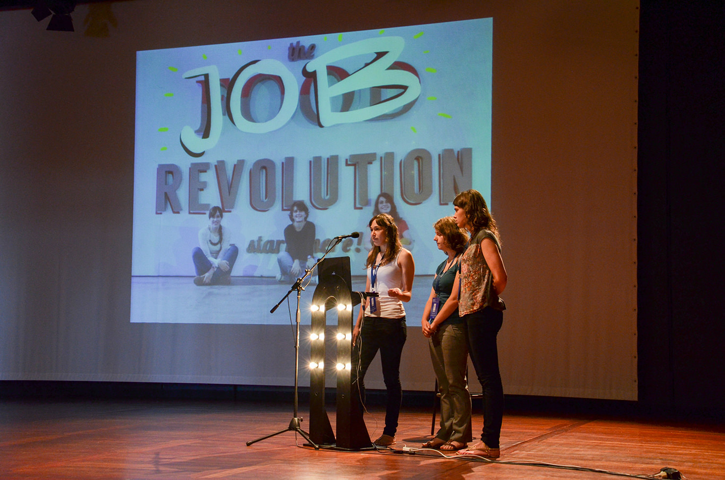 Oupas! speaking